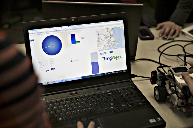 IoT-screen-ThingWorx.jpg