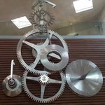 Public (ME_12912972)